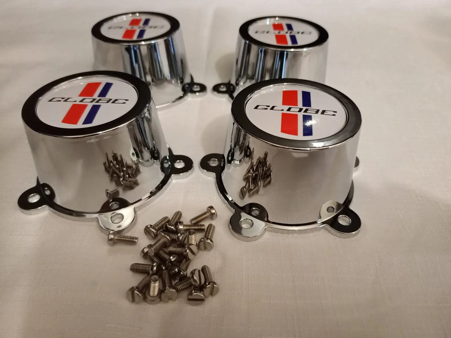 XB GT Bathurst Globe Big Hub Center Caps XC Cobra GS fairmont JG33 JG66 white