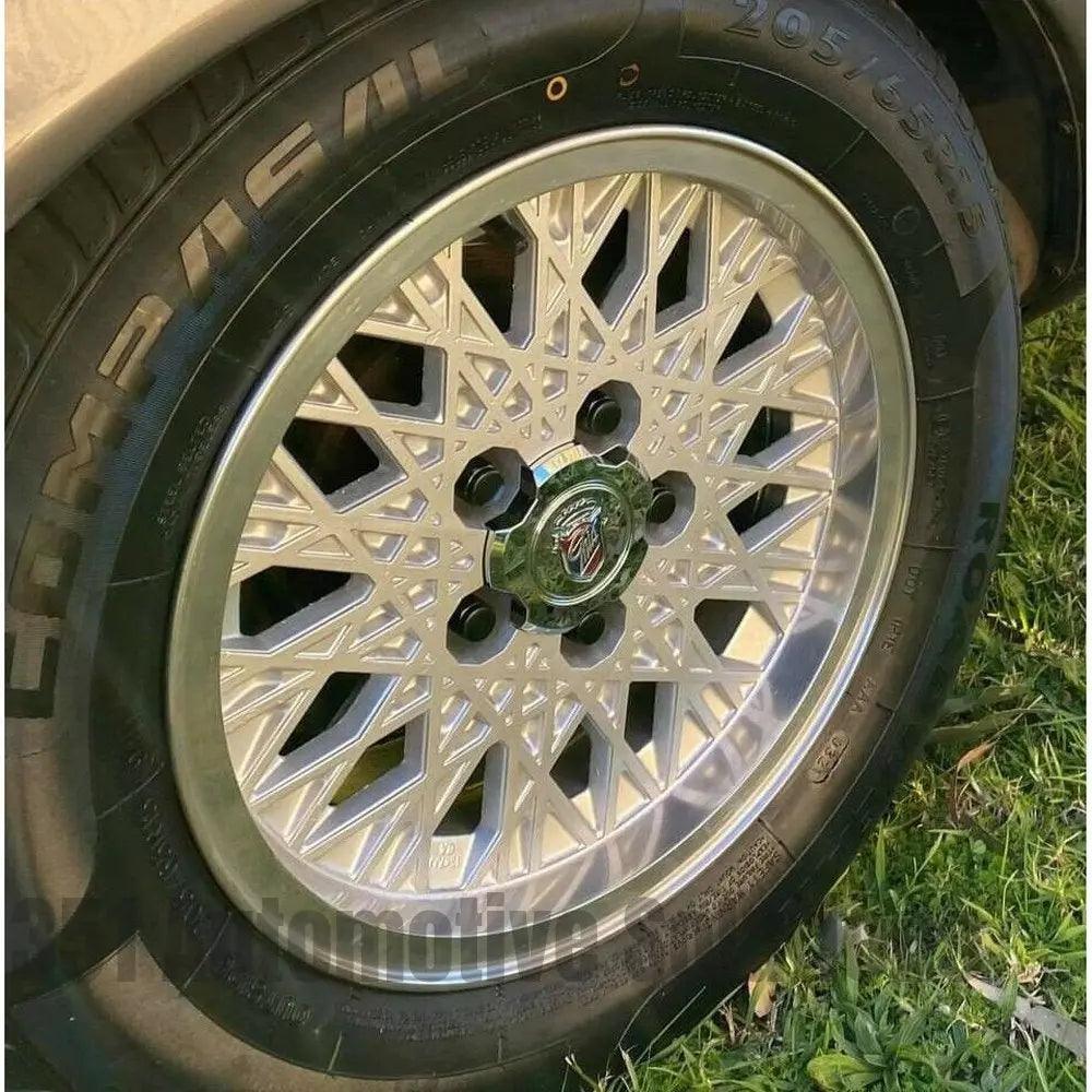 Ford Falcon XD XE XF EA Fairmont Ghia SnowFlake Center Caps minor scratches