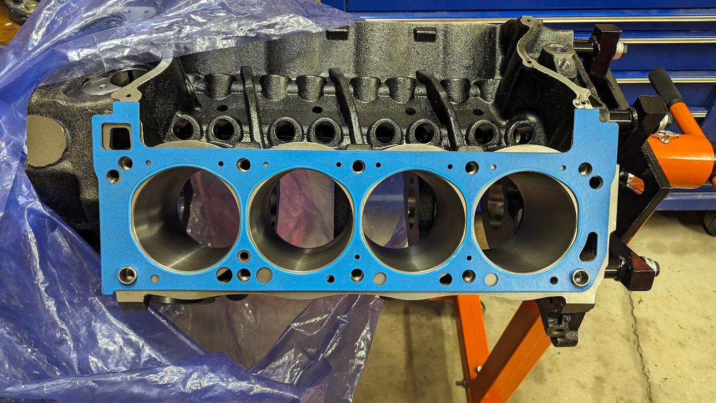 351 Cleveland Engine Block 4.125 bore 9.2 deck height 4 bolt mains