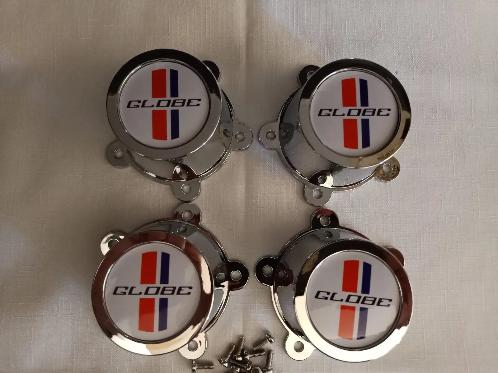 XB GT Bathurst Globe Big Hub Center Caps XC Cobra GS fairmont JG33 JG66 white