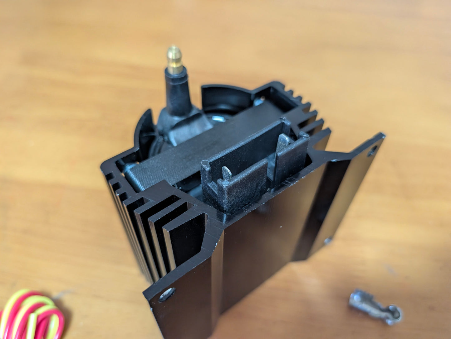 IGNITION COIL EXTERNAL ECORE, 50K VOLT, BLACK Ignition Coil Ford Muscle Holden